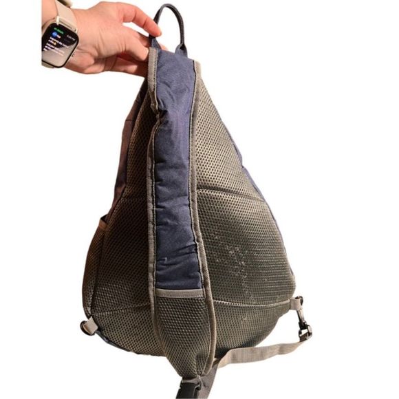 DCL Disney Cruise Line One Shoulder Sling Backpack Blue Gray Castaway Club Mesh - Picture 2 of 12